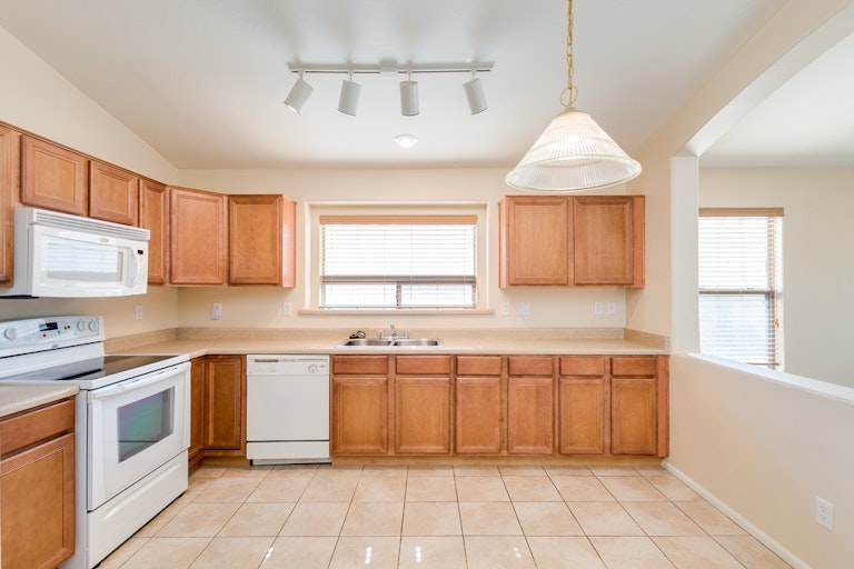 Photo 6 of 21 - 1298 W Hereford Dr, San Tan Valley, AZ 85143