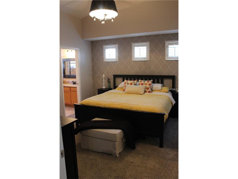 Photo 11 of 19 - 8351 Night Owl Ct, New Port Richey, FL 34655