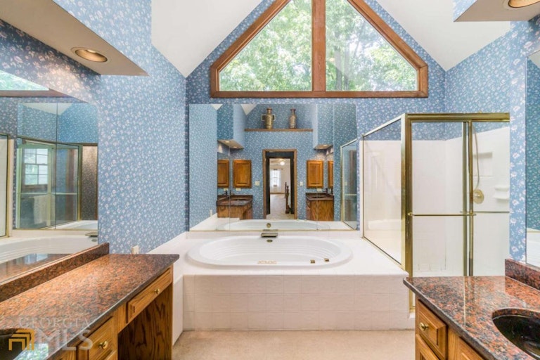 Photo 24 of 35 - 4502 Woodhall Way NE, Roswell, GA 30075