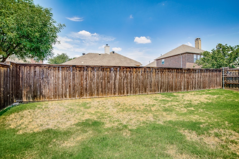 Photo 29 of 31 - 2441 Deerwood Dr, Little Elm, TX 75068