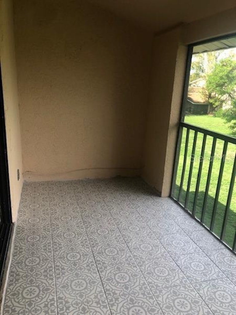 Photo 13 of 27 - 6301 58th St N #606, Pinellas Park, FL 33781