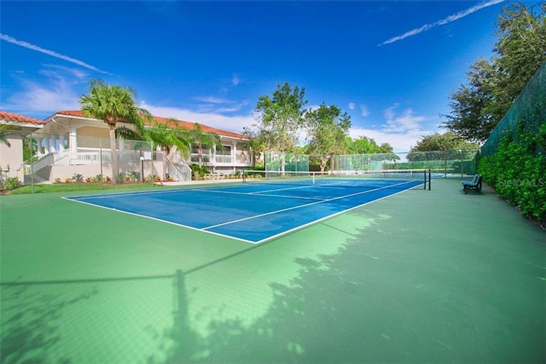 Photo 18 of 25 - 1800 Mariner Dr #11, Tarpon Springs, FL 34689