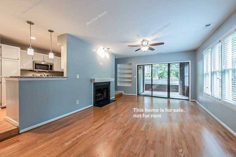 Photo 10 of 16 - 1021 Brighthurst Dr #103, Raleigh, NC 27605