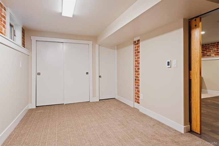 Photo 32 of 40 - 837 S Williams St, Denver, CO 80209