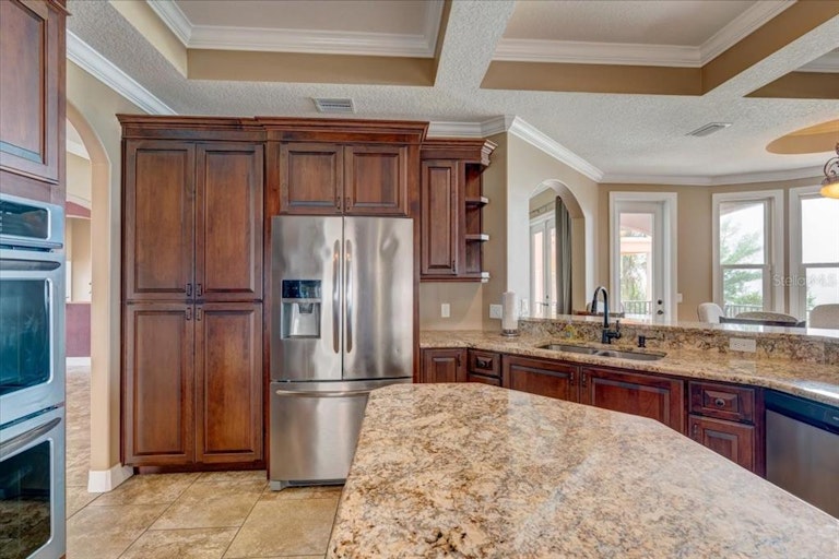 Photo 15 of 58 - 9548 W Gulf Blvd, Treasure Island, FL 33706