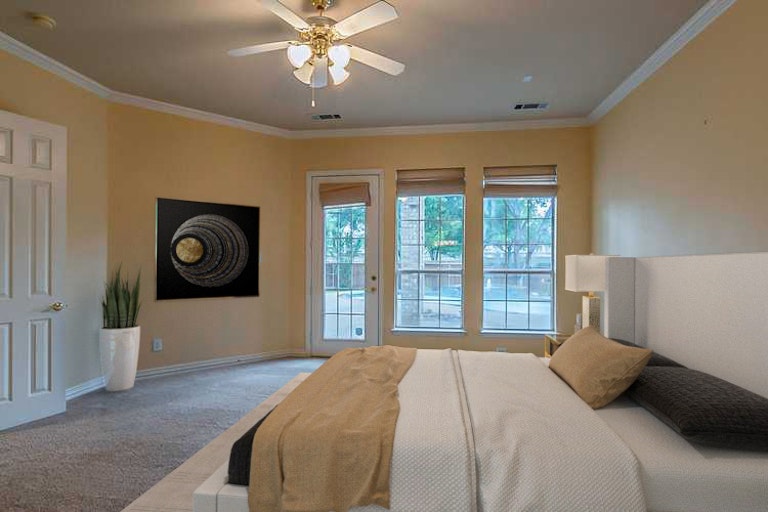 Photo 3 of 41 - 1900 Winchester St, McKinney, TX 75070