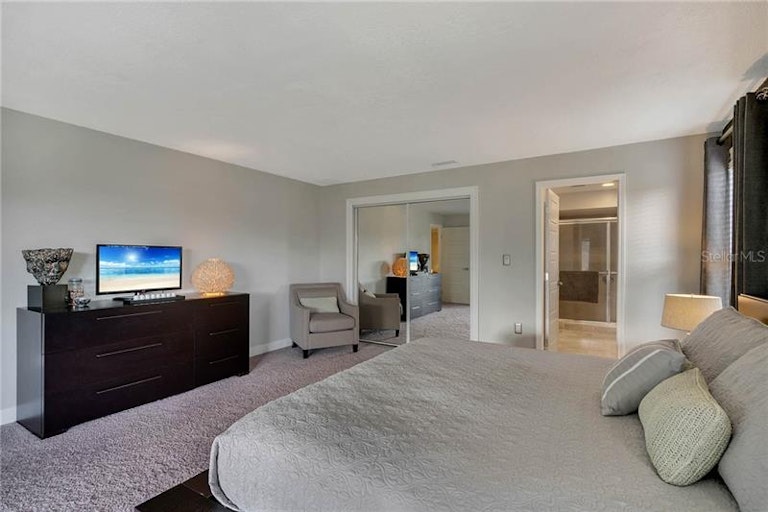 Photo 18 of 25 - 113 Fairway Dr, Haines City, FL 33844