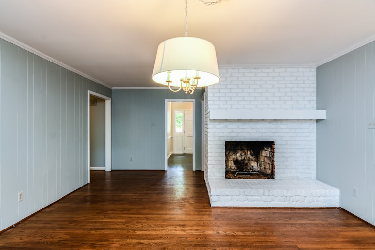 Photo 2 of 23 - 1109 Sudbury Ct, Raleigh, NC 27609