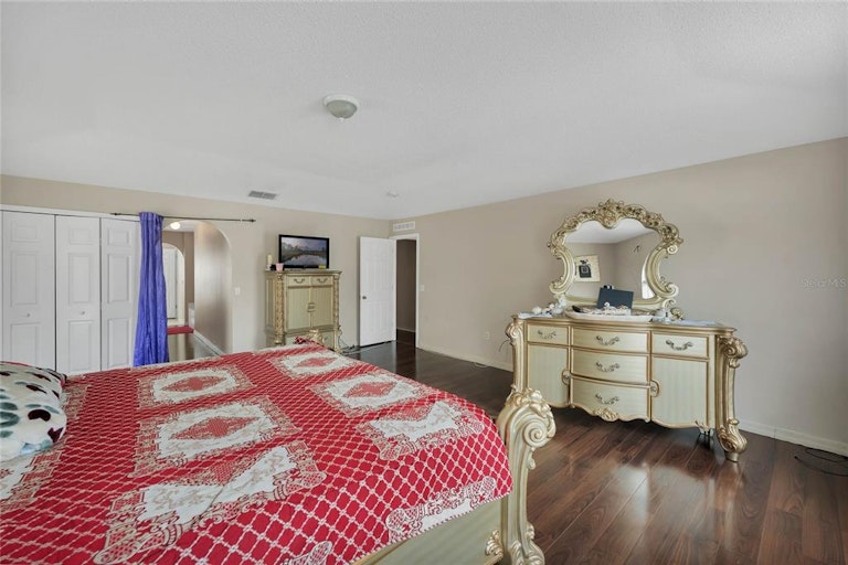 Photo 17 of 34 - 1975 Alambra Cir, Apopka, FL 32703