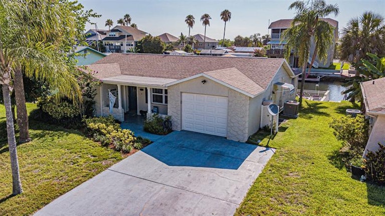 Photo 2 of 38 - 15536 Century Dr, Hudson, FL 34667