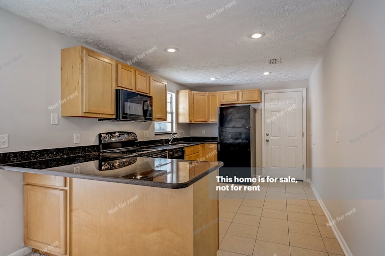 Photo 2 of 24 - 6937 Oriely Dr S, Jacksonville, FL 32210