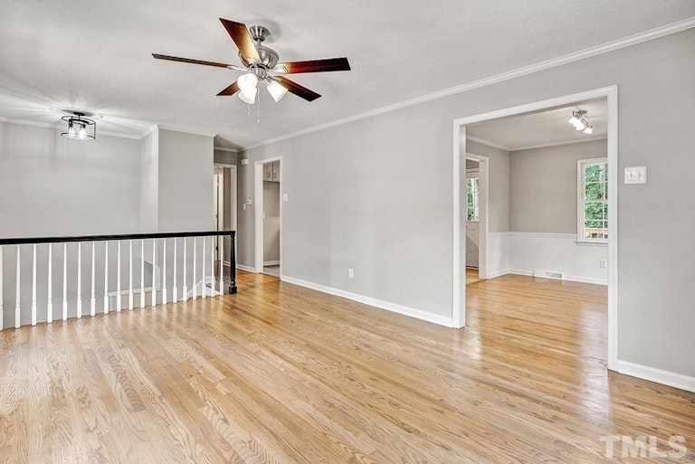 Photo 6 of 29 - 4700 Winterlochen Rd, Raleigh, NC 27603