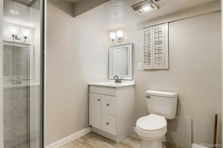 Photo 23 of 40 - 8240 Jay Cir, Arvada, CO 80003