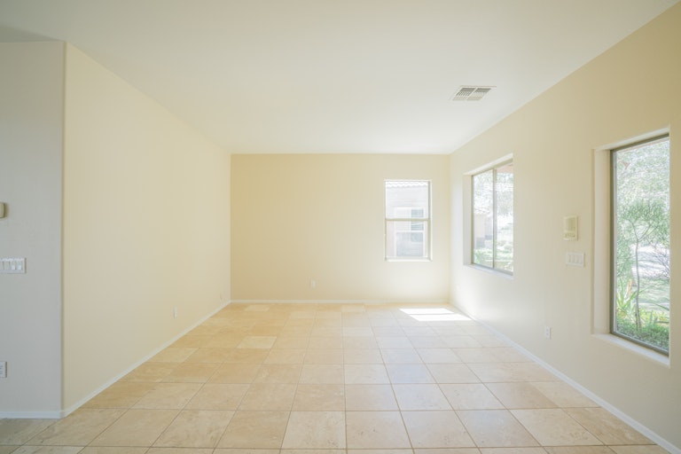 Photo 7 of 23 - 4253 S 247th Dr, Buckeye, AZ 85326