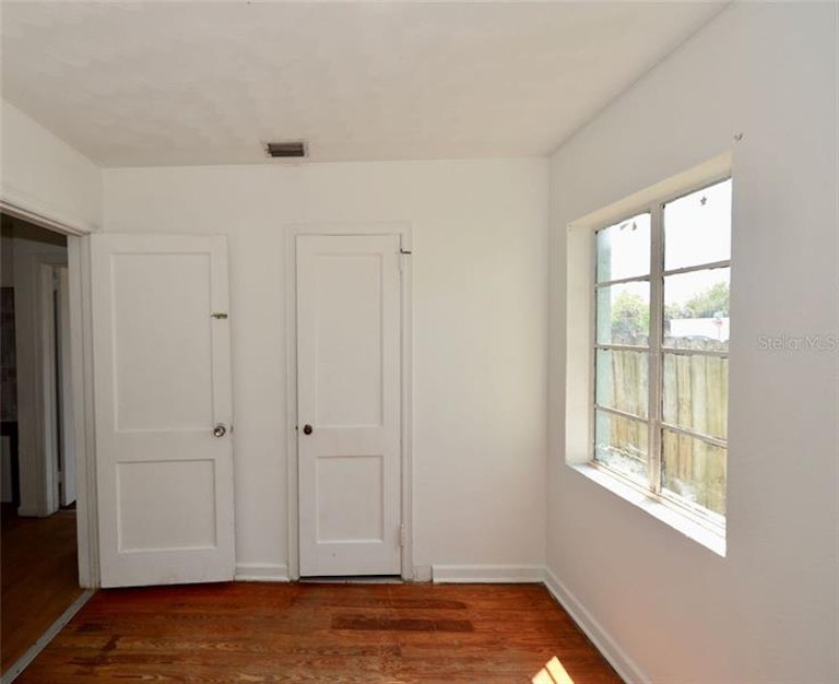 Photo 24 of 25 - 1416 S St, Leesburg, FL 34748