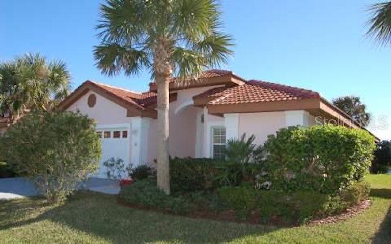 Photo 1 of 1 - 6 San Rafael Ct, Palm Coast, FL 32137