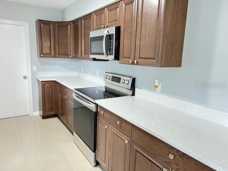 Photo 6 of 17 - 3166 N Sedgewick Rd, Avon Park, FL 33825