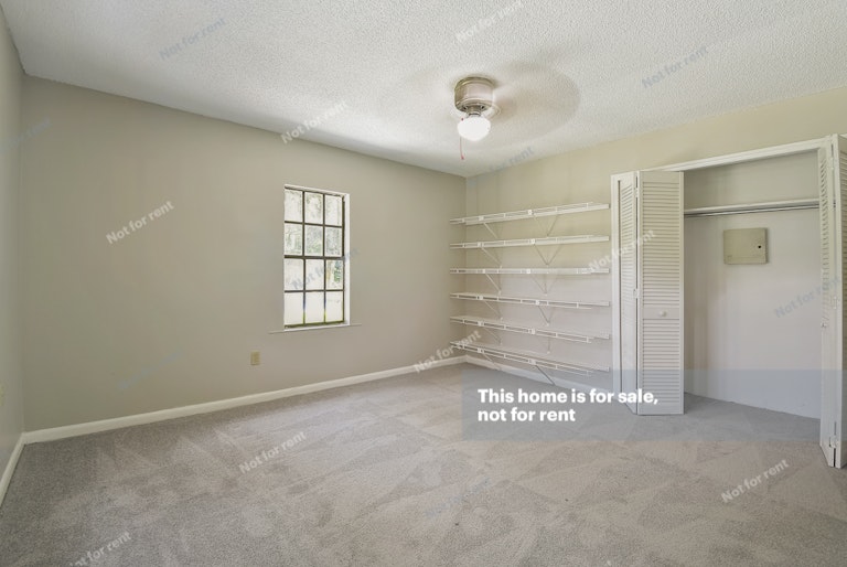 Photo 20 of 29 - 827 Dennison St, Jacksonville, FL 32254