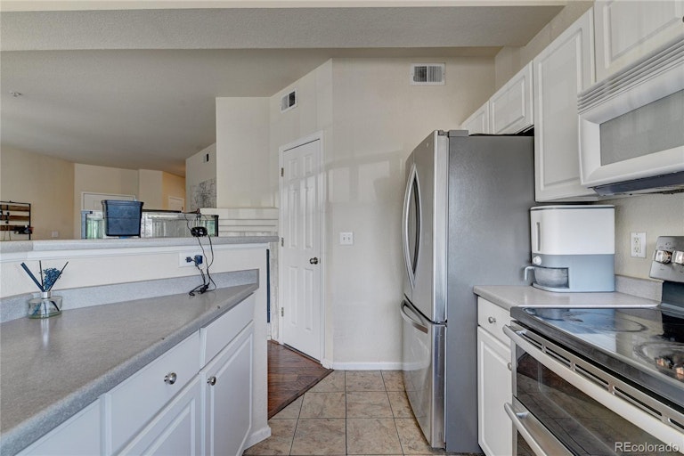 Photo 14 of 28 - 6830 Xavier Cir #4, Westminster, CO 80030