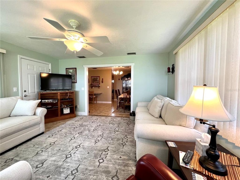 Photo 21 of 48 - 1519 S Lake Shipp Dr, Winter Haven, FL 33880
