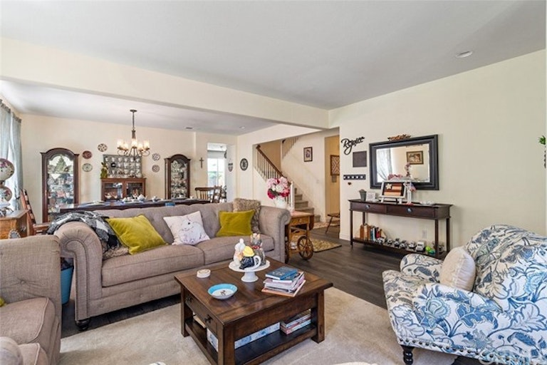 Photo 5 of 51 - 29779 Yorkton Rd, Murrieta, CA 92563