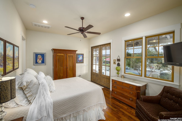 Photo 39 of 42 - 4544 Natures Way, New Braunfels, TX 78132