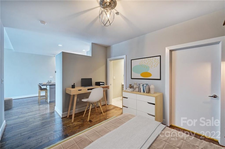 Photo 9 of 48 - 333 W Trade St #1501, Charlotte, NC 28202