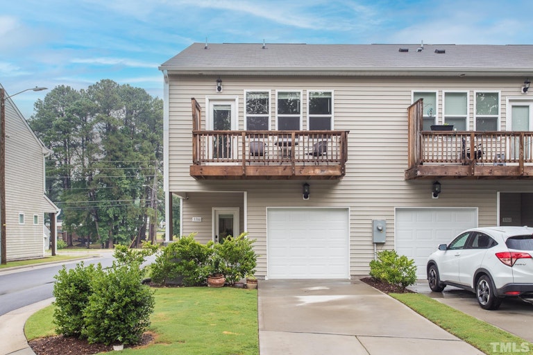 Photo 29 of 30 - 3700 Buffaloe Rd, Raleigh, NC 27604