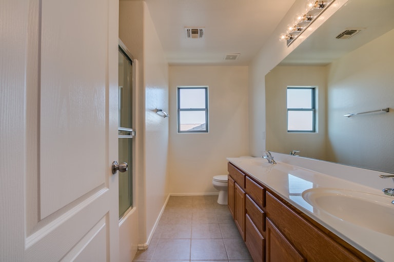 Photo 27 of 34 - 25839 W Elizabeth Ave, Buckeye, AZ 85326