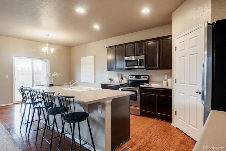 Photo 5 of 32 - 6436 N Espana Ct, Aurora, CO 80019