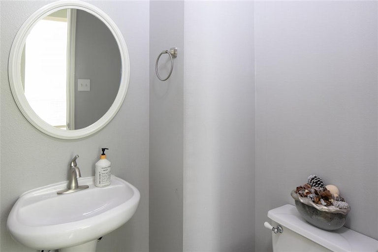 Photo 11 of 30 - 1519 Nagle St, Houston, TX 77003