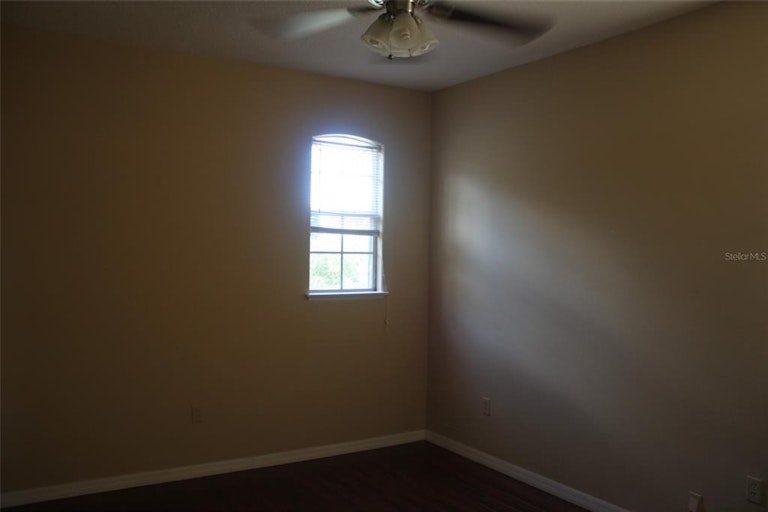 Photo 11 of 19 - 2806 Eagle Eye Ct, Kissimmee, FL 34746