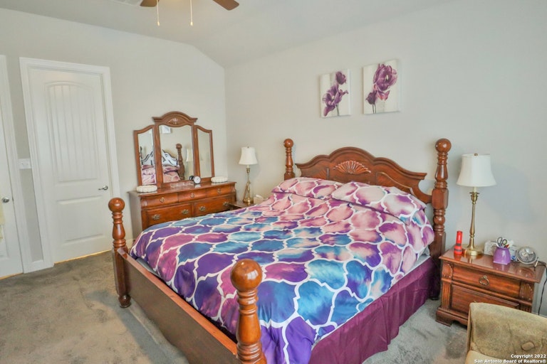 Photo 12 of 24 - 225 Scenic Vis, Cibolo, TX 78108