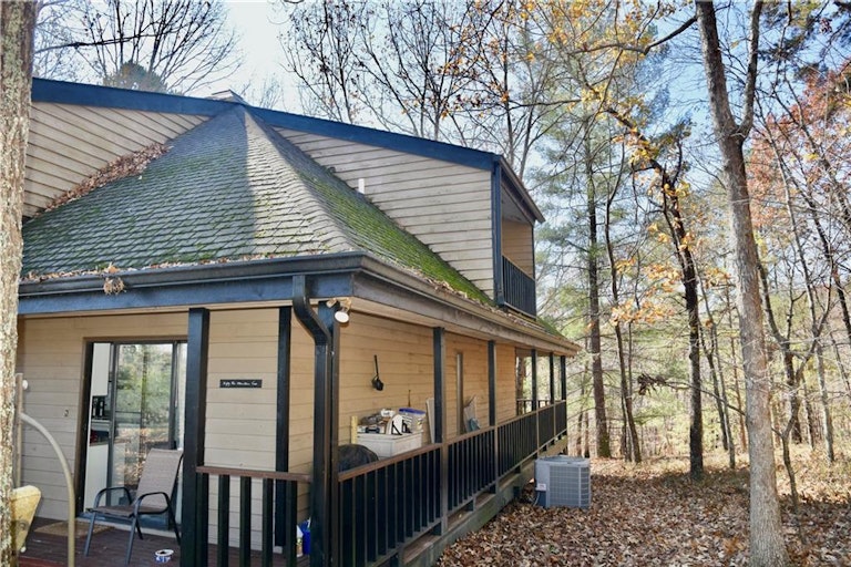 Photo 30 of 31 - 280 Pinebrook Dr, Waleska, GA 30183