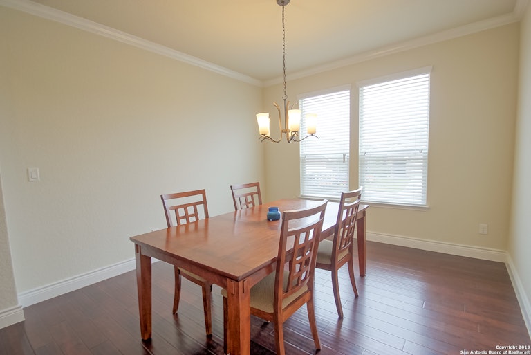 Photo 4 of 25 - 27403 Valle Blf, Boerne, TX 78015