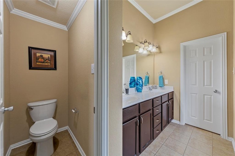 Photo 21 of 25 - 10505 Bolivar Dr, McKinney, TX 75072