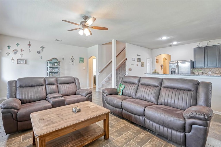 Photo 10 of 30 - 2819 Finwood Dr, Rosenberg, TX 77471
