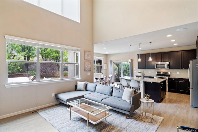 Photo 8 of 40 - 2347 S Loveland St, Denver, CO 80228