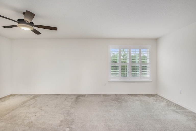 Photo 7 of 16 - 3264 MacIntosh Rd, Land O Lakes, FL 34639