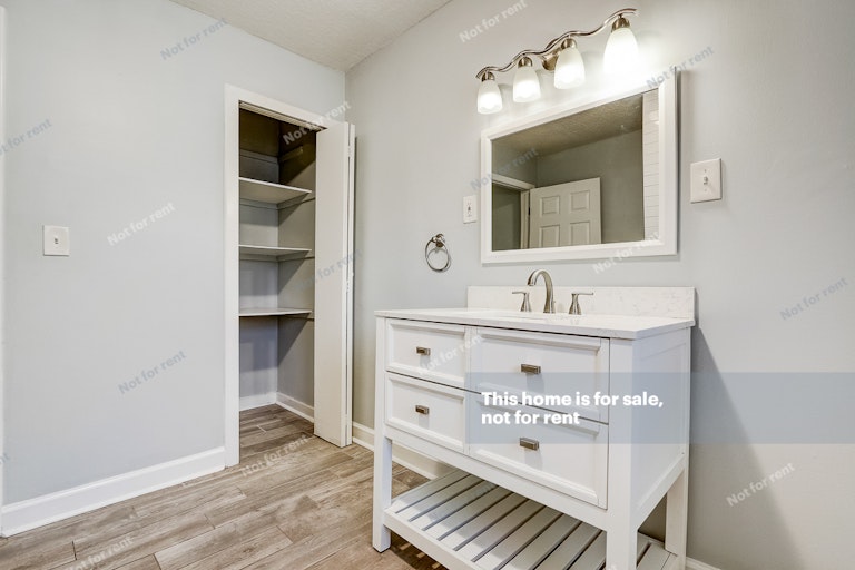 Photo 27 of 27 - 1160 Scotten Rd, Jacksonville, FL 32205