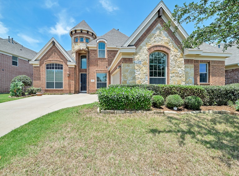 Photo 43 of 43 - 2740 Cape Pearl Dr, Grand Prairie, TX 75054
