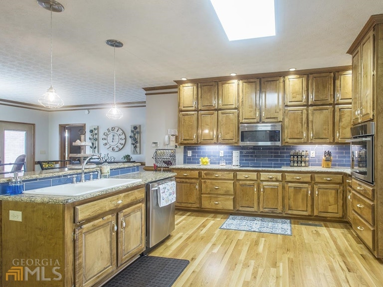 Photo 27 of 67 - 35 Upchurch Rd, McDonough, GA 30252
