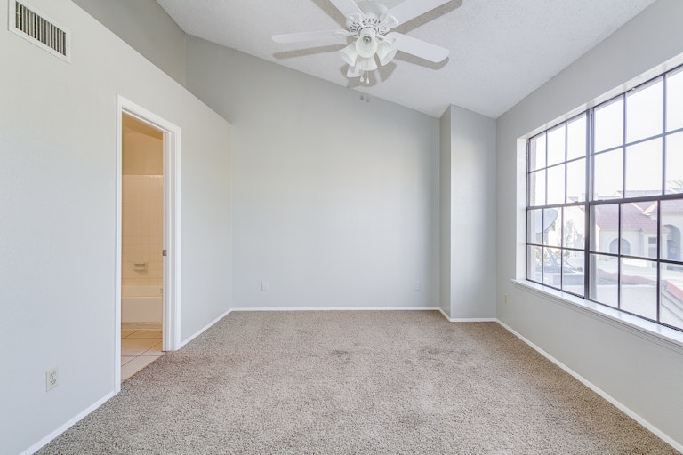 Photo 15 of 20 - 3921 W Ivanhoe St #155, Chandler, AZ 85226