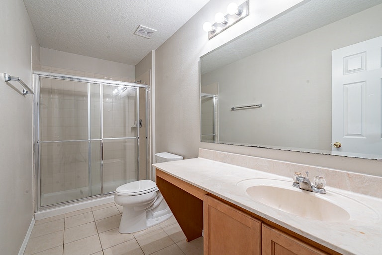 Photo 4 of 24 - 100 Mulberry Branch Ct, Daytona Beach, FL 32124