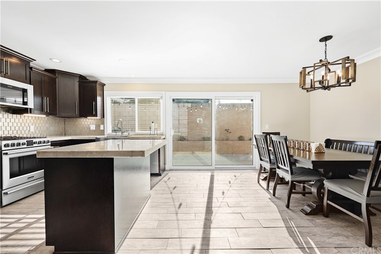 Photo 5 of 31 - 13003 Miller Ave, Norwalk, CA 90650