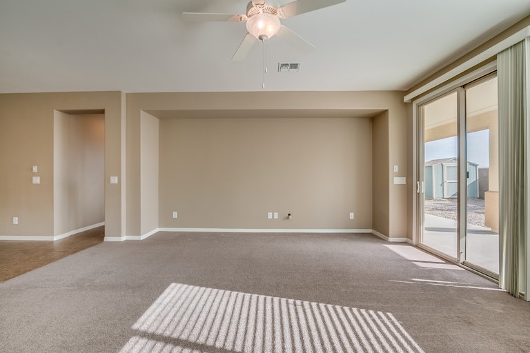 Photo 8 of 43 - 5711 S Parkcrest St, Gilbert, AZ 85298