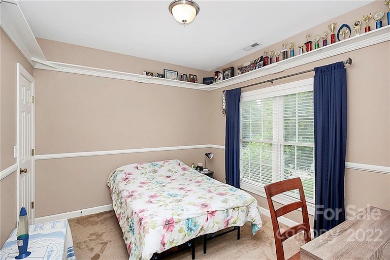 Photo 25 of 40 - 4066 Belle Meade Cir, Belmont, NC 28012