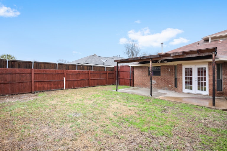Photo 26 of 27 - 905 Bridgewater Ln, Mesquite, TX 75181