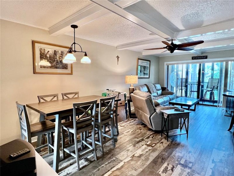 Photo 4 of 40 - 635 30th Ave W Unit F306, Bradenton, FL 34205