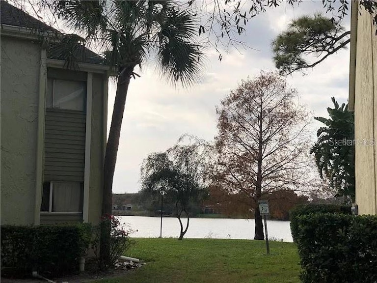 Photo 9 of 10 - 942 Lake Destiny Rd Unit A, Altamonte Springs, FL 32714